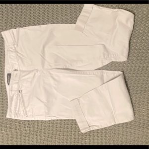 White House Black Market Slim Crop